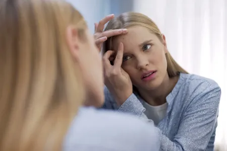 BIODERMA - piel grasa de adolescente 